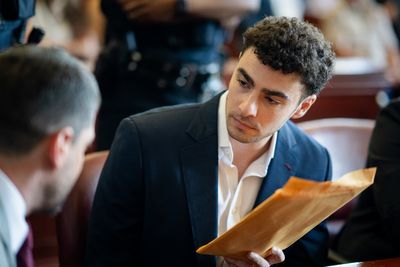 Luigi Mangione will use psychiatric defense at trial over UnitedHealthcare CEO’s murder