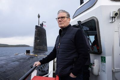 Keir Starmer Condemns 'Reckless' Russian Warship Crew After Warning Shots Fired Near British Yacht in English Channel