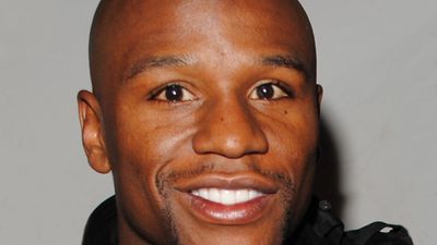 Boxing Legend Floyd Mayweather Faces Felony Charges Over Alleged $200,000 Bad Check
