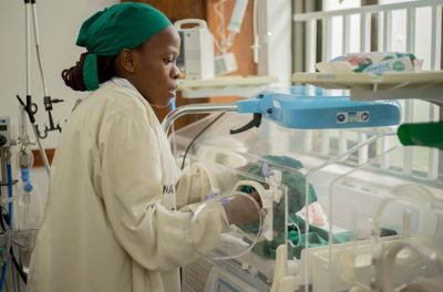 NICU Leave: The New Benefit That Can Double Your Paternity Time