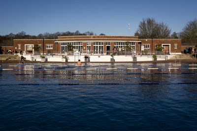 One taken to hospital after fight breaks out at Hampstead Heath lido