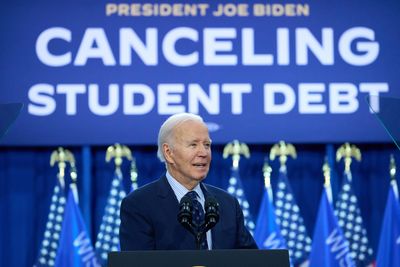 Biden's flip-flopping on student loan promises made borrowers increase discretionary spending, and were 7.5% more likely to default as a result