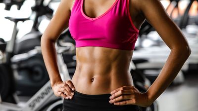You only need 10-minutes to sculpt your core with this 5-move home abs workout — no equipment required