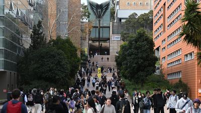 Australian unis 'punch above their weight' in rankings