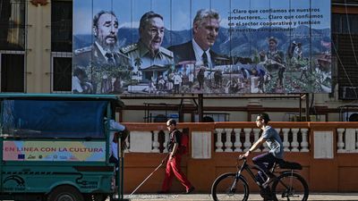 Raul Castro backs sweeping Cuba reforms to revive struggling economy