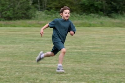 Boy becomes first child in UK to undergo life-saving heart failure procedure