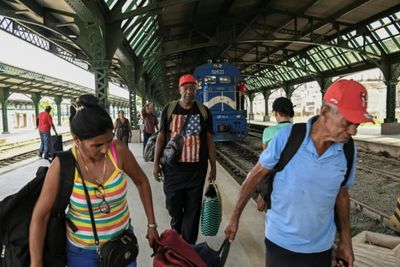 Cuba places drastic restrictions on public transport