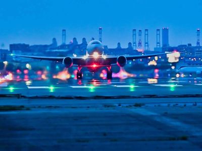 Flights suspended at major Moscow airports after Ukrainian drone attack