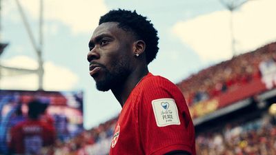 Canada Must Still Decide How to Use Alphonso Davies in First Appearance for 15 Months