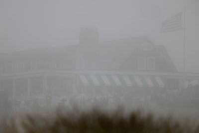 Thick fog halts US Open first round at Shinnecock Hills as high winds loom