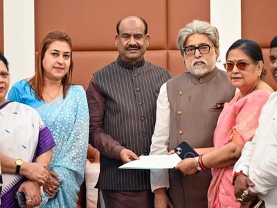 TMC split on display in Bengal assembly as rival camps occupy separate opposition benches