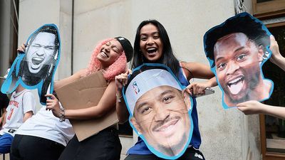 Every Celebrity We Spotted at Knicks 2026 Championship Parade