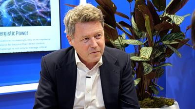Companies are flocking to AI, but only 8% measure the return on investment, KPMG finds