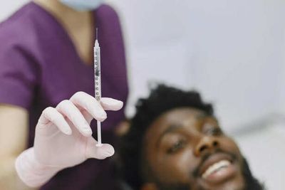Is Botox Safe? Here Are 5 Things You Need To Know Before You Get It Done!