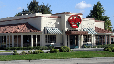 North Carolina Woman Asked Chili’s Server to Customize Her Son’s Sandwich. Then The Server Started Attacking Her: ‘You Are Biting My Head Off’