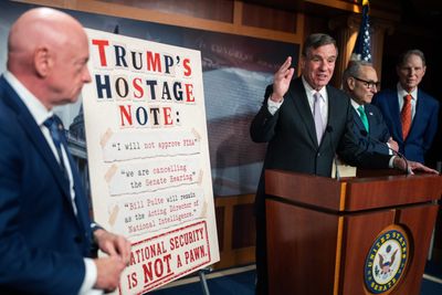 Wrapup: Senate hits spy powers snafu