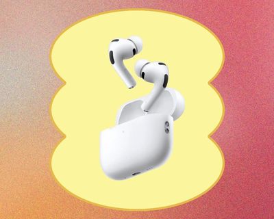 The best wireless earbuds for iPhone owners, Apple’s AirPods Pro 3 are on rare sale