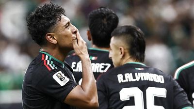 Mexico advances to World Cup last 32 to set up final scramble for glory