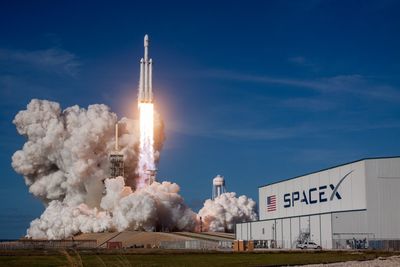 SpaceX Wants Another $20 Billion After Historic IPO—This Time Through a Bond Deal