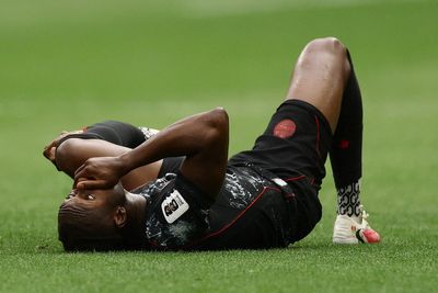World Cup debut ends in broken leg for Canada’s Ismael Kone