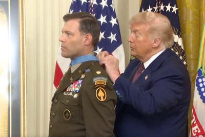 Watch: Trump struggles to fasten Medal of Honor during White House ceremony