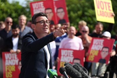 Andy Burnham wins crucial Makerfield by-election, intensifying pressure on PM Keir Starmer