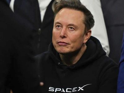 World's first trillionaire Elon Musk reveals SpaceX's biggest hiring challenge was convincing married engineers to relocate to Starbase near the Mexican border