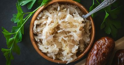 Trump's Cabinet Is Eating Sauerkraut Even if It Causes Sulfuric Odours and Domestic Friction