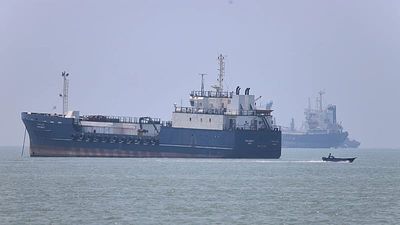 Tehran says Strait of Hormuz remains open after confusion