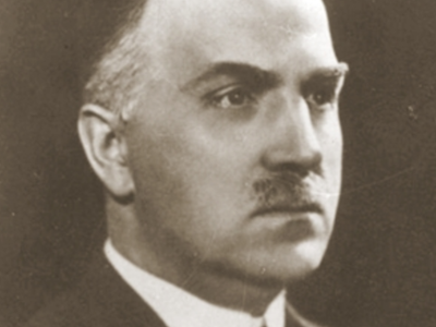 In 1916, a metallurgist accidentally dipped his pen into molten metal; it led to a crystal-growing technique that powers the modern semiconductor industry