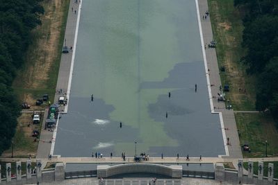 Trump-linked firm got $1.7M no-bid deal then the reflecting pool turned green again