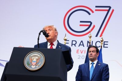 Trump's only way out: Resign