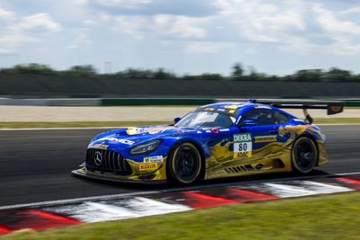 DTM Lausitzring: AMG uses heat and truck grip in practice, Ferrari struggles