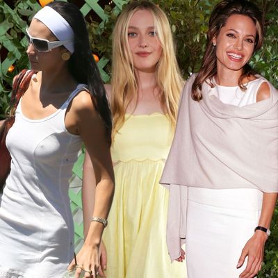 You Don't Need a Summer House in the Hamptons to Style These 8 Vacation Outfits
