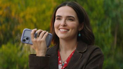 I’ve seen Netflix’s new rom-com movie and it proves that likeable stars can carry a movie, but charm can only get you so far