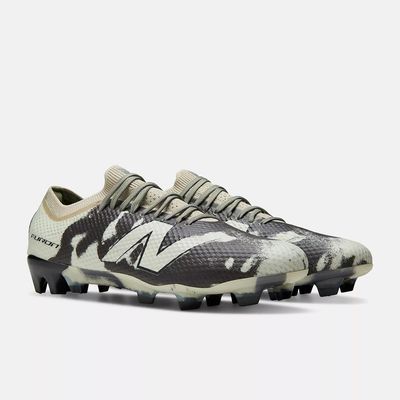 I wore the Bukayo Saka New Balance x Stone Island boots debuted by England star at the World Cup. Here’s what I thought of unique design, functionality and Arsenal input