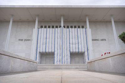 Kennedy Center says it isn't required to reschedule shows after judge blocks 2-year closure
