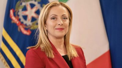 Italian PM Georgia Meloni calls out Donald Trump’s claims that she begged for a picture at the G7 conference