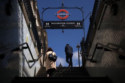 London transport: Piccadilly line and DLR hit with closures all weekend