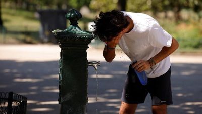 France issues unprecedented weather warning as heatwave intensifies