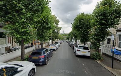 Murder inquiry launched after 17-year-old boy stabbed in South London
