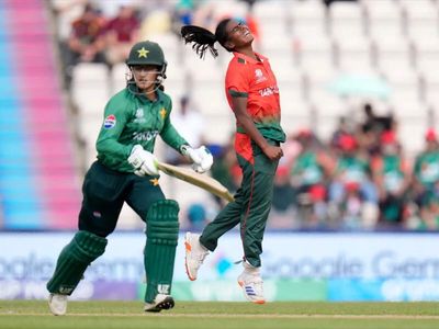 Australia flogs the Netherlands, Bangladesh beats Pakistan at Women's T20 World Cup