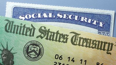 Paper Social Security Checks Are on Their Way Out: How to Help Your Aging Loved Ones Cope