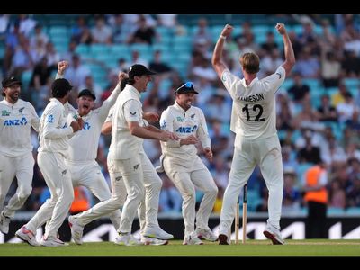 New Zealand tightens grip at The Oval as England slumps to 182-5 chasing 463