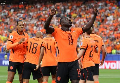 Netherlands 5-1 Sweden: Devastating Dutch send World Cup statement as Brobbey and Gakpo shine