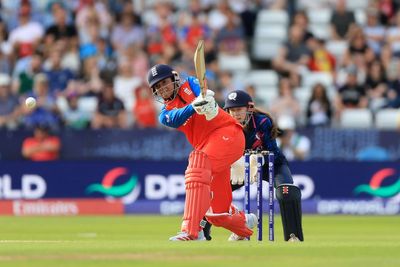 Sophia Dunkley steps up in Nat Sciver-Brunt’s absence as England beat Scotland