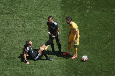 BBC's 3D experience creates hilarious video of referee going down with cramp