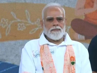 Prime Minister Narendra Modi participates in Yoga Day celebrations at Red Road in Kolkata