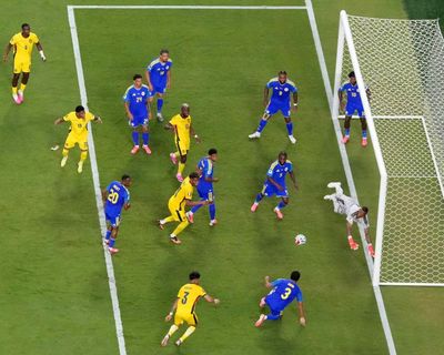 Room shuts door as Curaçao claim historic first World Cup point against Ecuador