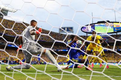 Keeper Room shines as Curacao hold Ecuador for historic World Cup draw